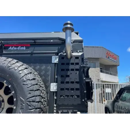 Plaque support d'accessoire Molle à droite pour cheminée pour hardtop camper avec Alu-Cab